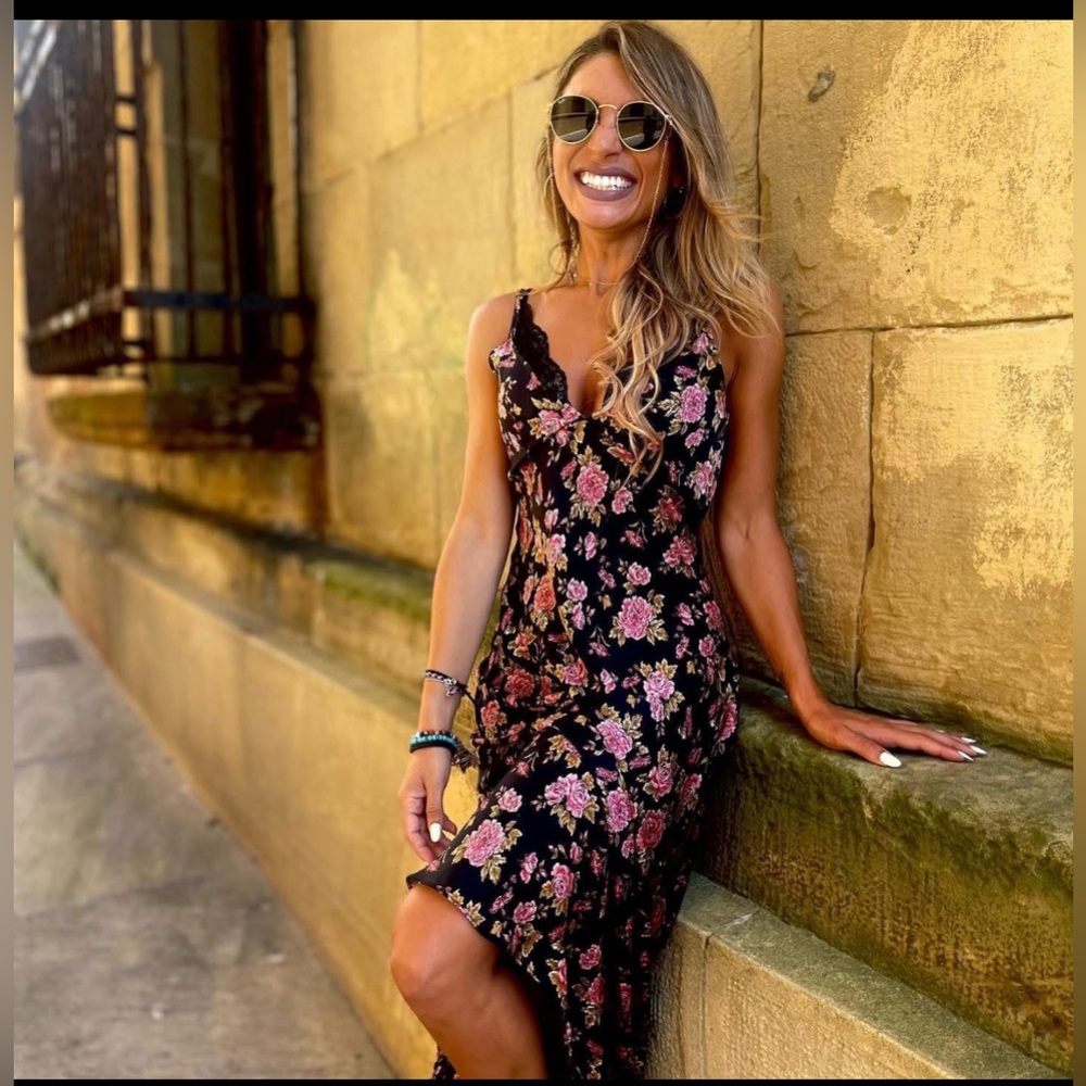 🖤 LINGERIE STYLE PRINT DRESS